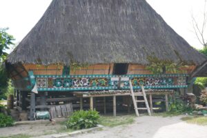Casa karonesa en Lingga
